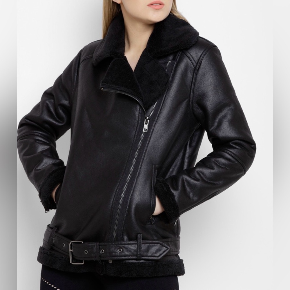 Forever 21 Faux Leather Bomber Jacket Size S Black Faux Fur Moto Aviator Coat